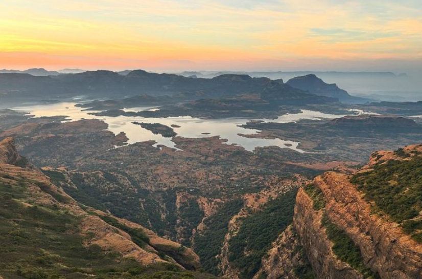 Kalsubai Peak The Best Spots for Trekking Around Igatpuri Kalsubai Peak The Best Spots for Trekking Around Igatpuri