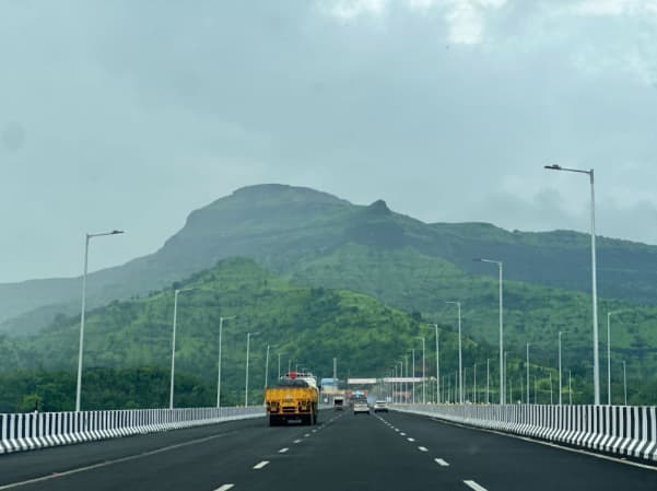 Mumbai to Igatpuri via Samruddhi Mahamarg Mumbai to Igatpuri via Samruddhi Mahamarg
